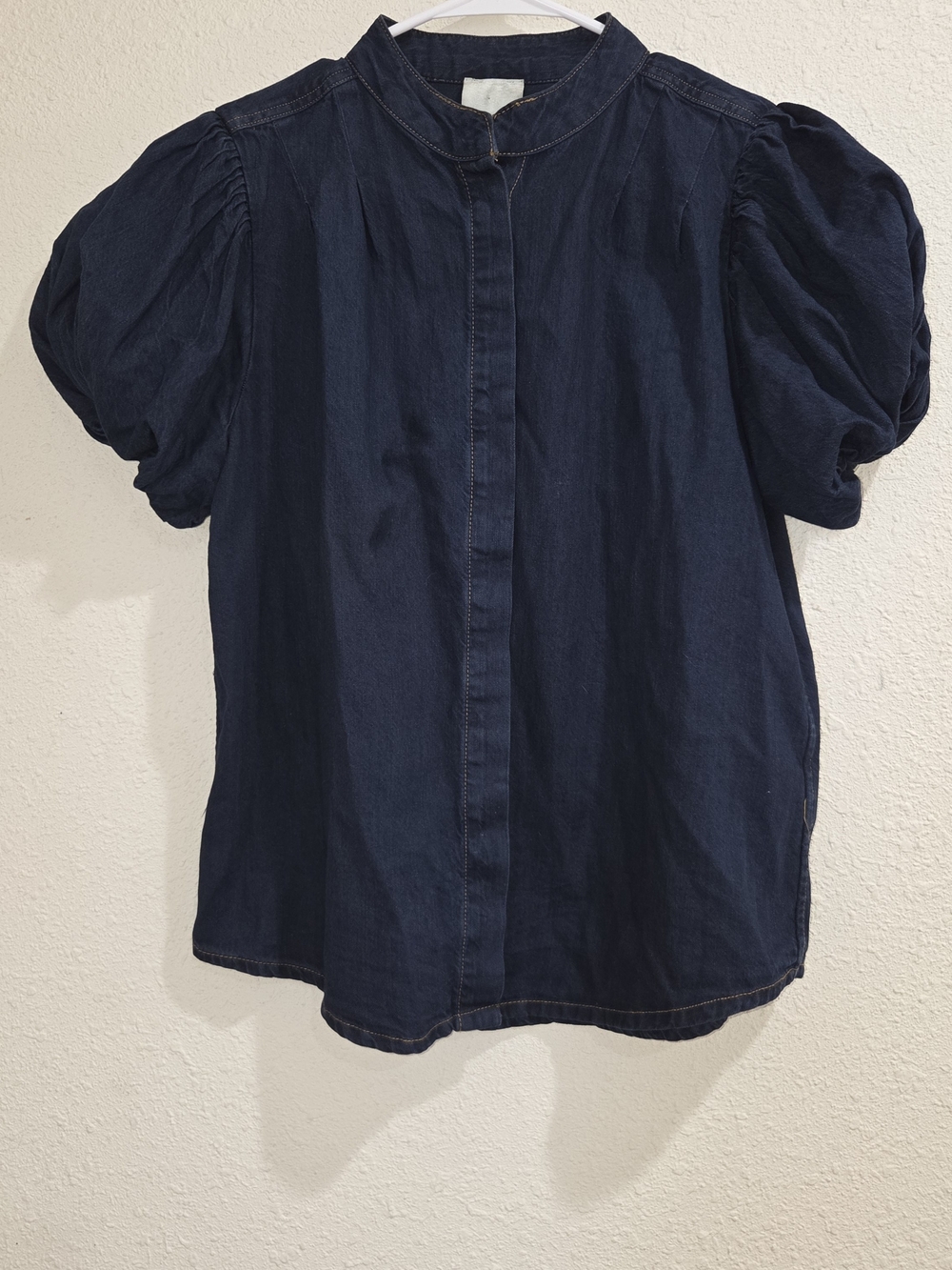 Women's Dark Blue Puff-Sleeve Button-Front Top